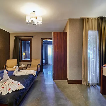 Khaja Hotel&beach Ayvalik